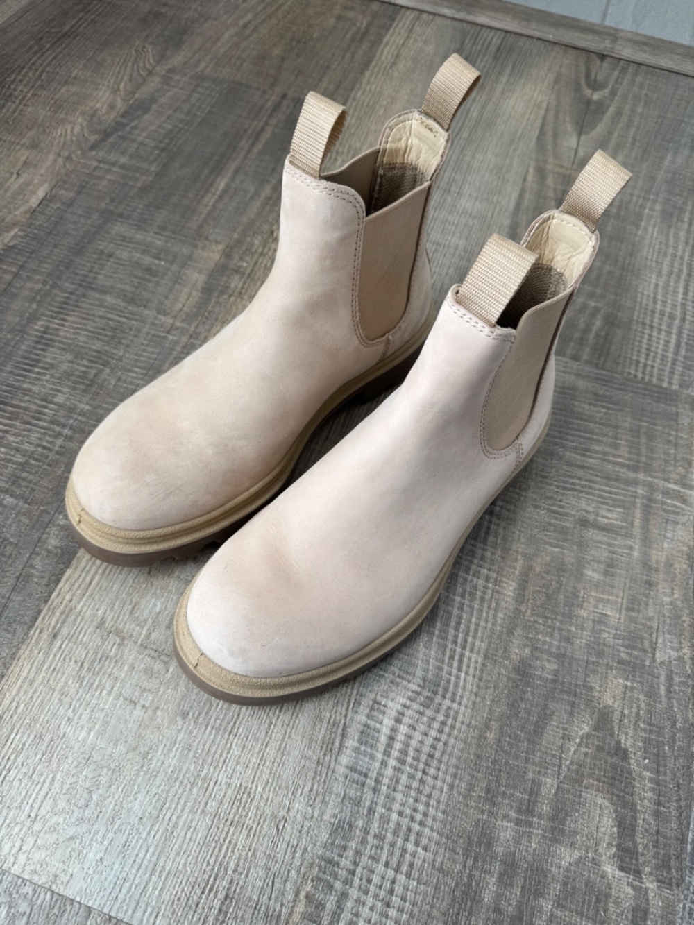 ECCO Waterproof Boots - Picture 2 of 2